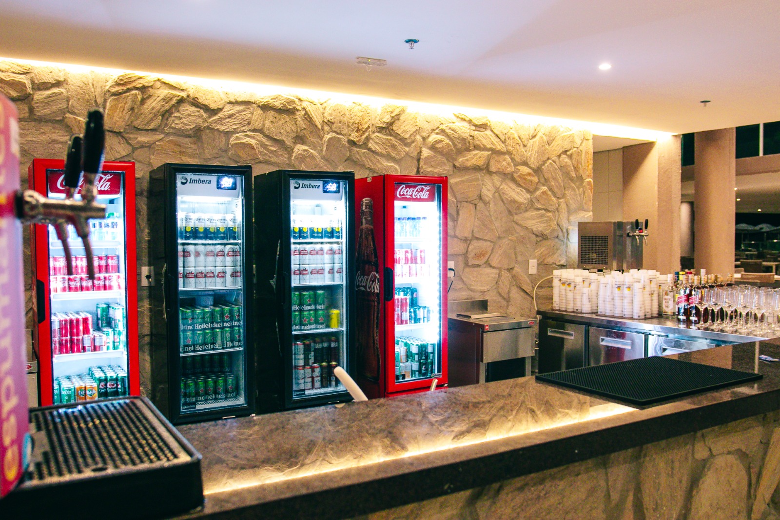Bar 4