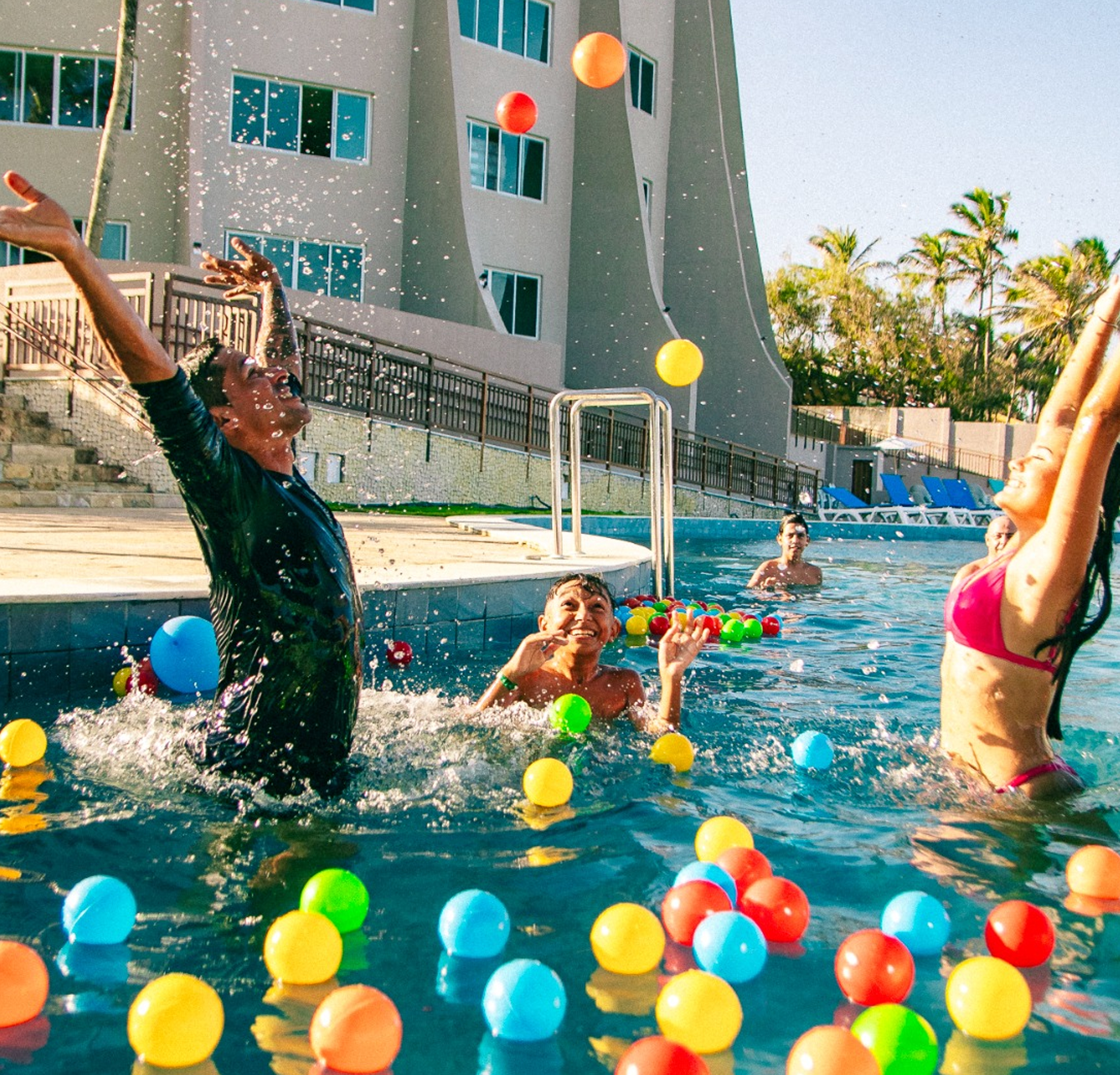 Piscinas & Entretenimento
